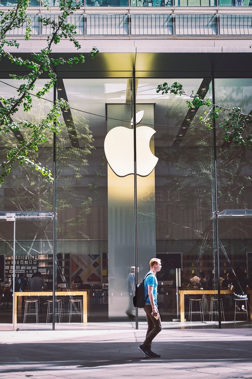 Apple, Eski iPhone'ları Yavaşlattığı İçin Para Cezasına Çarptırıldı - 1